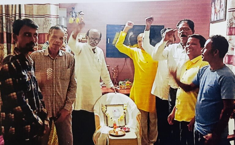 क्रांतीवीर नारायणसींह उईके यांची जयंती साजरी