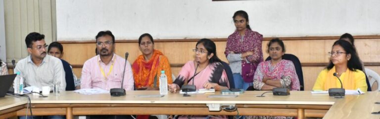 रोजगारासाठी मेहनत व प्रामाणिक प्रयत्न आवश्यक