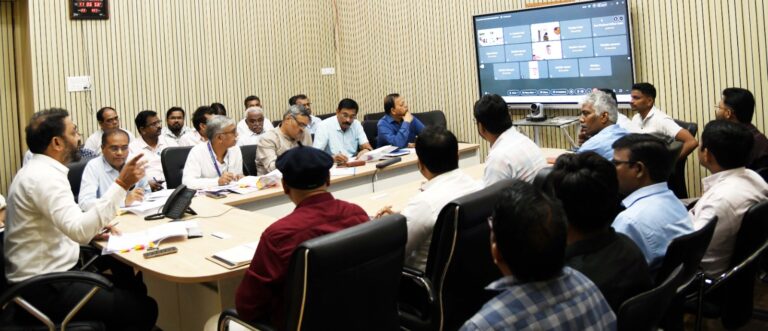 शेतकऱ्यांना दिवसा वीज: ‘मुख्यमंत्री सौर कृषी वाहिनी 2.0’ योजनेचा अढावा