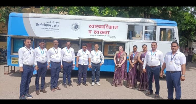 न्यू इंग्लिश हायस्कूलमध्ये सी. व्ही. रमण विज्ञान प्रदर्शनी