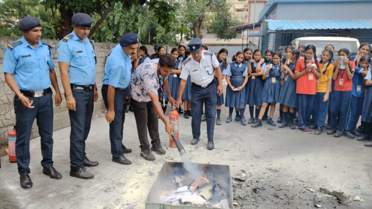 अग्निशमन विभागाच्या मॉक ड्रिल ला उत्स्फूर्त प्रतिसाद