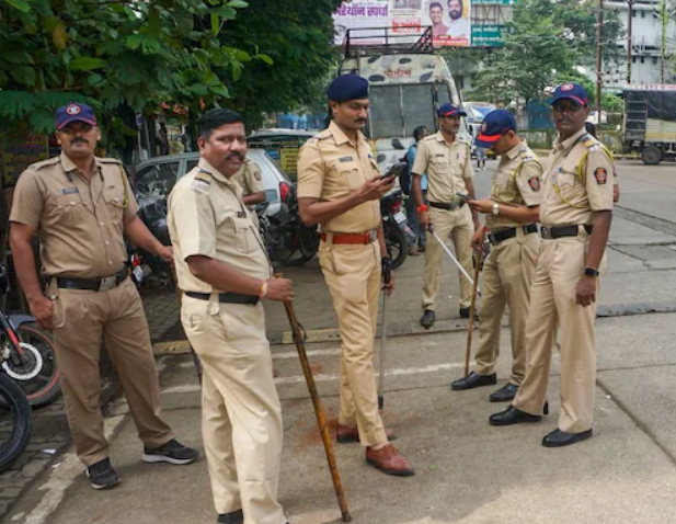पंढरपुरमध्ये डबल मर्डरने खळबळ; रात्री आई- मुलाची निर्घृण हत्या, पोलिस तपास सुरू