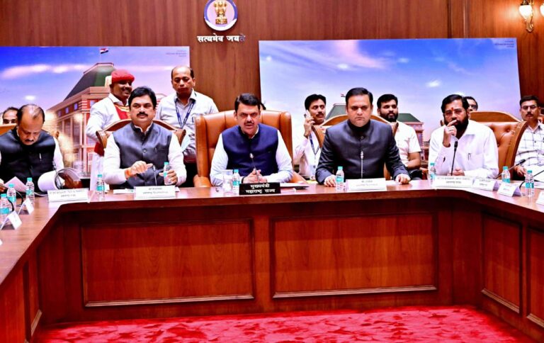 नागपुर विधान भवन के विस्तार और नई प्रशासकीय इमारत की योजना का प्रस्तुतिकरण