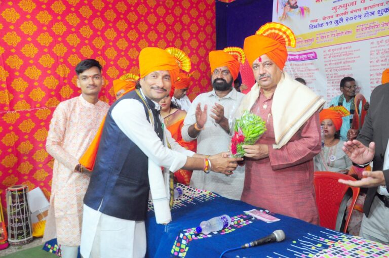 भारतीय कलाकार शाहीर मंडळाच्या वतीने भव्य शाहीर कलाकार मेळाव्याचे यशस्वी आयोजन