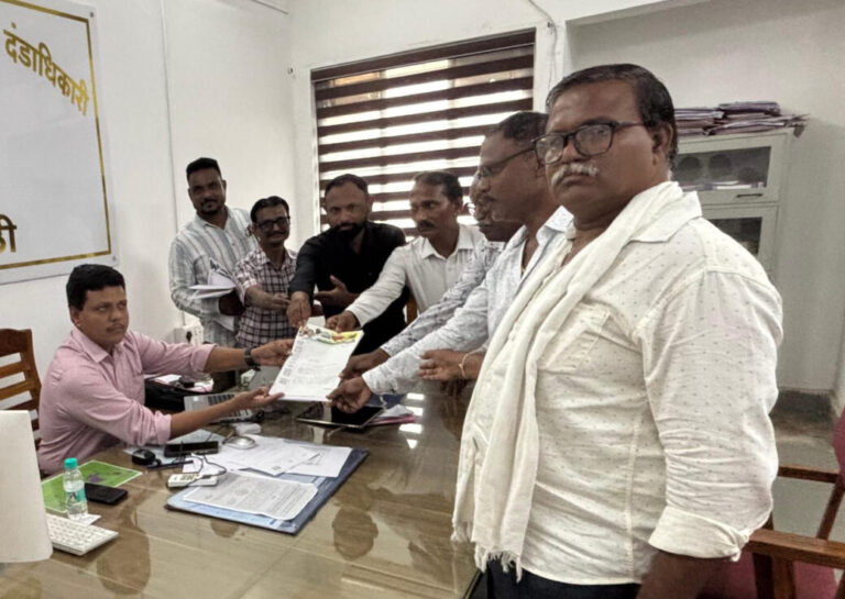 रमानगर रेल्वेचौकीच्या अलीकडील भाग प्रभाग क्र 14 मध्ये पूर्वीप्रमानेच समाविष्ट करण्याची वंचीत बहुजन आघाडी ची मागणी