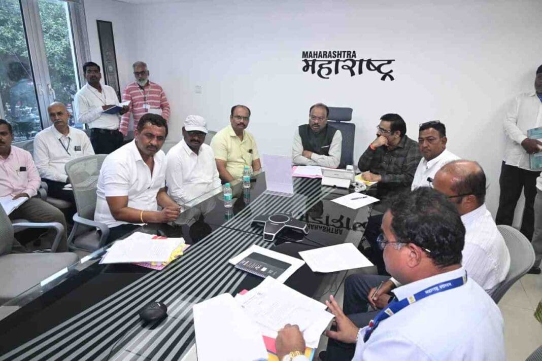 ‘सर्वांसाठी घरे’ अंतर्गत मनमाड जमिनींचे तातडीने वाटप – बावनकुळे ‘सर्वांसाठी घरे’ अंतर्गत मनमाड जमिनींचे तातडीने वाटप – बावनकुळे