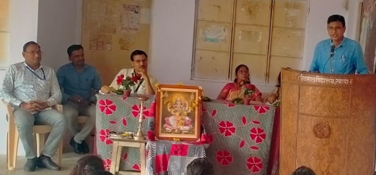 गुरु म्हणजे यशस्वी जीवनाचा मार्गदाता  – प्राचार्य सुधाकर गजभिये.