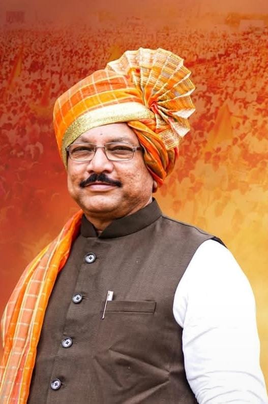 देवाने धडला दुःखीतांचा वाली खासदार संजयभाऊ देशमुख यांच्या विशेष प्रयत्नातून गंभीर अपघातग्रस्त रुग्णासाठी मुख्यमंत्री वैद्यकीय सहाय्यता निधीतून एक लाख रुपयांची मदत मंजूर…..
