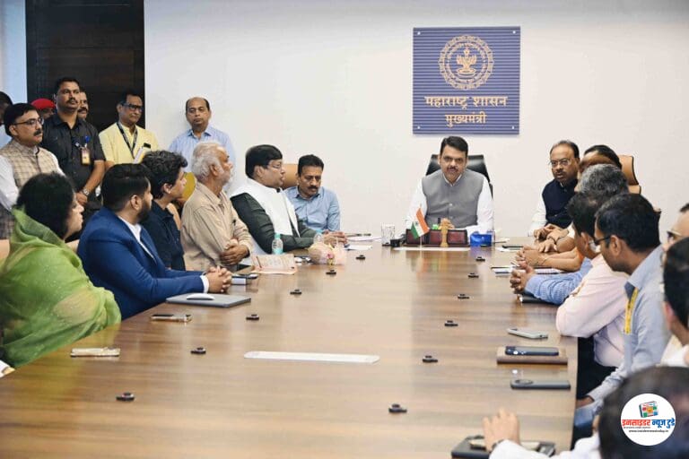 व्याघ्र संवर्धनात नागरिकांच्या व्यापक सहभागासाठी धोरण आखणार  – मुख्यमंत्री देवेंद्र फडणवीस