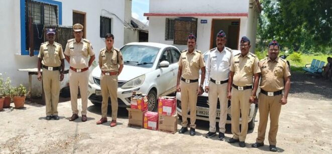अवैधरित्या विदेशी दारूची वाहतुक करणाऱ्या आरोपीतांवर २ गुन्हे नोंद २ चारचाकी वाहनासह एकुण ७ लाख ३१ हजार २८० रूपयांचा मुद्देमाल जप्त