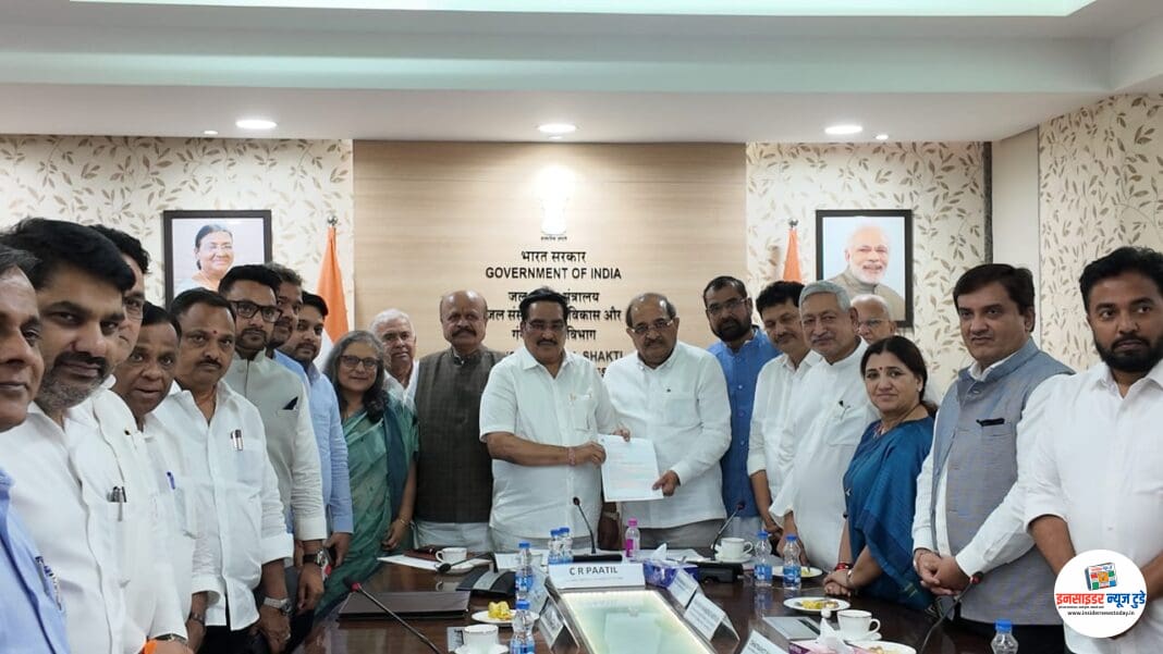 अलमट्टी धरण आणि हिप्परगी बंधारामधील अनियमितता राष्ट्रीय बांध सुरक्षा प्राधिकरणाकडून तपासले जाईल अलमट्टी धरण आणि हिप्परगी बंधारामधील अनियमितता राष्ट्रीय बांध सुरक्षा प्राधिकरणाकडून तपासले जाईल