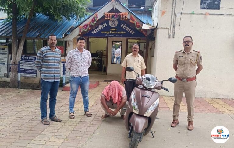 गडेगाव परिसरातून अवैध मोहफुलाची दारू वाहतूक करणाऱे वाहन खापा पोलीसांनी पकडुन 93 हजार रुपयांचा मुद्देमाल हस्तगत आरोपीला अटक