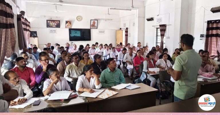 सर्पदंश झाल्यावर कुठल्याही भोंदूबाबा किंवा जडिबुटी चा उपचार न घेता वैद्यकीय उपचार घ्यावा-तालुका आरोग्य अधिकारी डॉ. मोटे