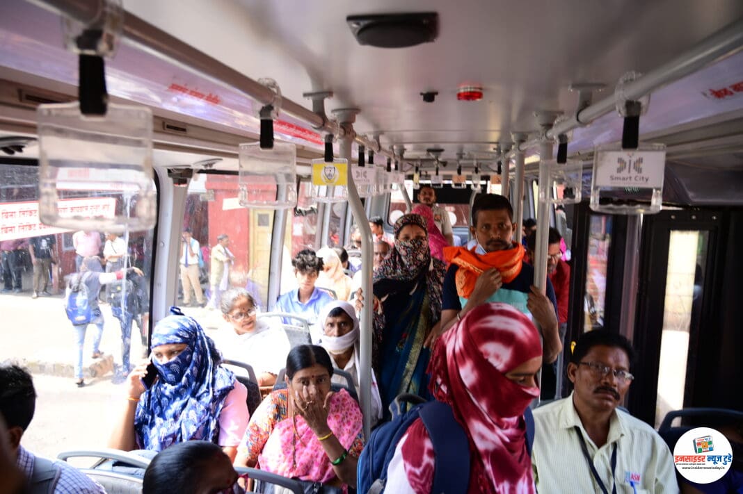 आपली बस सेवेचा आणखी एक नवा विक्रम एका दिवसात १.६० लाखांहून अधिक प्रवाशांचा प्रवास आपली बस सेवेचा आणखी एक नवा विक्रम एका दिवसात १.६० लाखांहून अधिक प्रवाशांचा प्रवास
