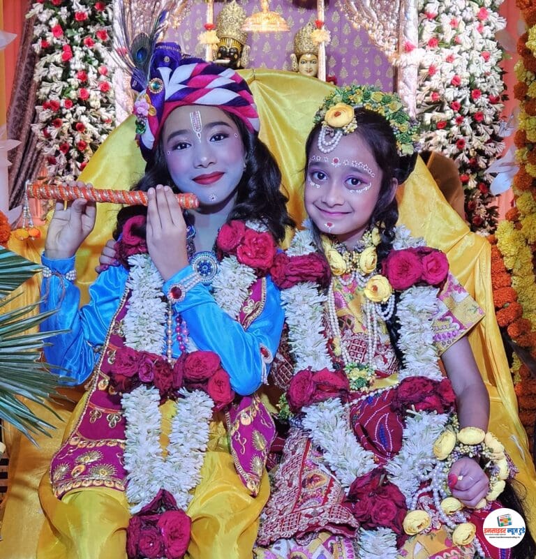 कृष्ण बाललीला की झांकी प्रस्तुत