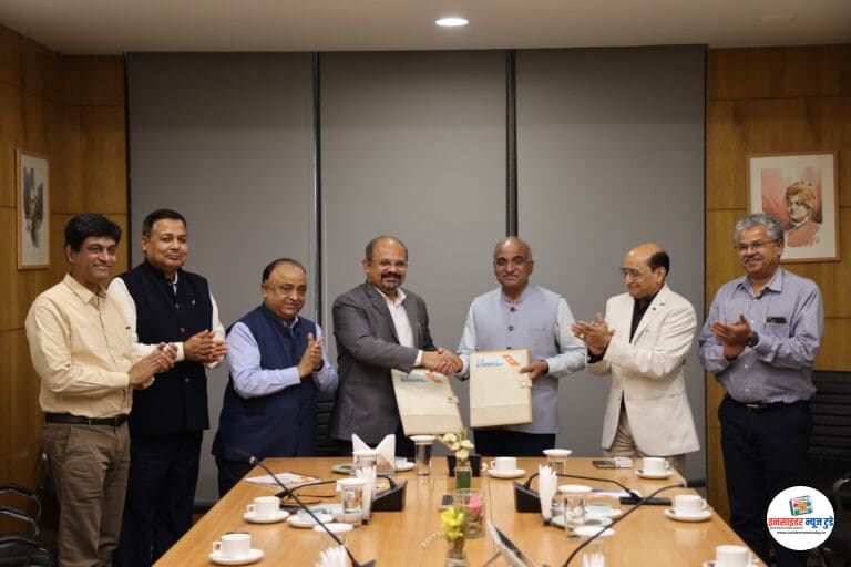 आयआयएम नागपूर आणि महा मेट्रो यांच्यात सामंजस्य करार (MoU)