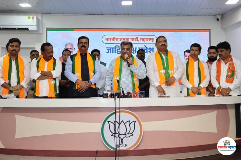 शहापूर तालुक्यातील उबाठा, शरद पवार गट व काँग्रेसच्या अनेक कार्यकर्त्यांचा भाजपामध्ये प्रवेश