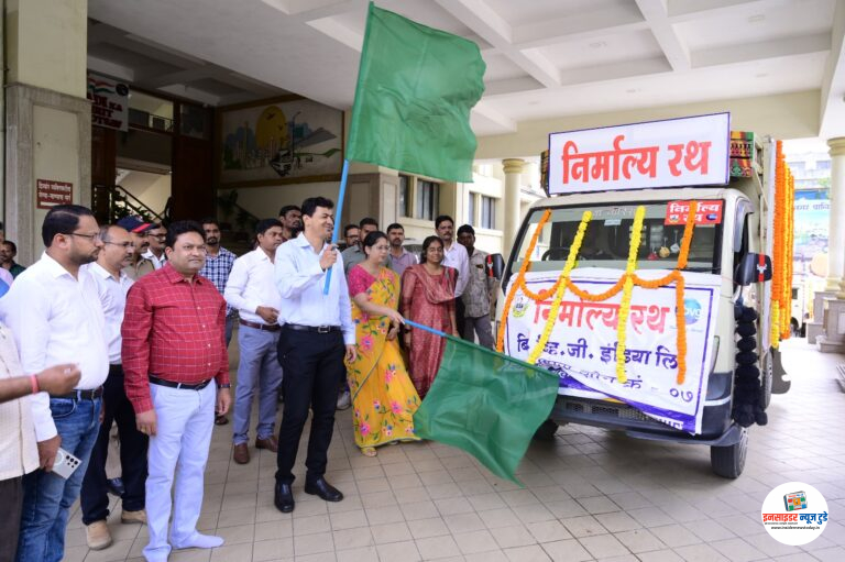 निर्माल्यापासून खत; आयुक्तांकडून मनपाच्या १४ निर्माल्य रथांचे लोकार्पण