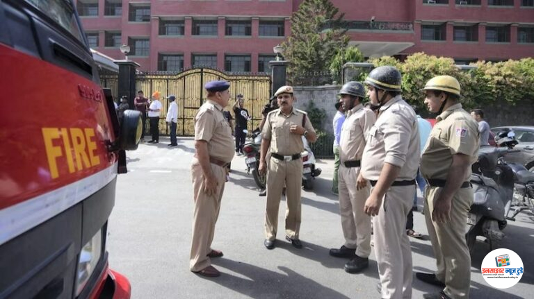 दिल्लीतील डीपीएस द्वारका शाळेला बॉम्बची धमकी; शाळा रिकामी, पोलिसांचा शोध सुरू