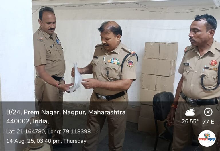 सार्वजनिक ठिकाणी अस्वच्छता पसरविणाऱ्या ६९ प्रकरणांची नोंद  उपद्रव शोध पथकाची धडक कारवाई 