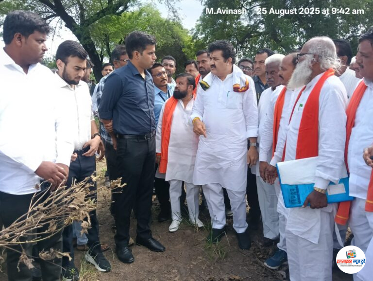 शासन अतिवृष्टीग्रस्त शेतकऱ्यांच्या पाठीशी; एकही शेतकरी मदतीपासून वंचित राहणार नाही – पालकमंत्री संजय राठोड