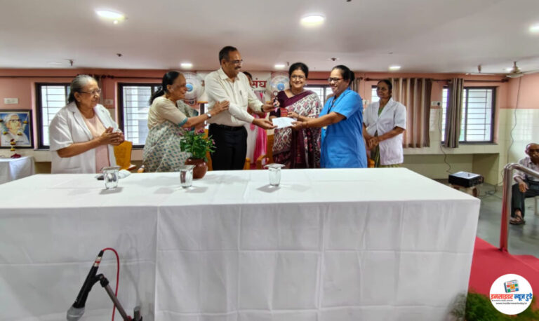 मातृसेवा संघ महाल शाखेच्या स्थापना दिनानिमीत्त उत्कृष्ट परिचारिका पुरस्कार प्रदान