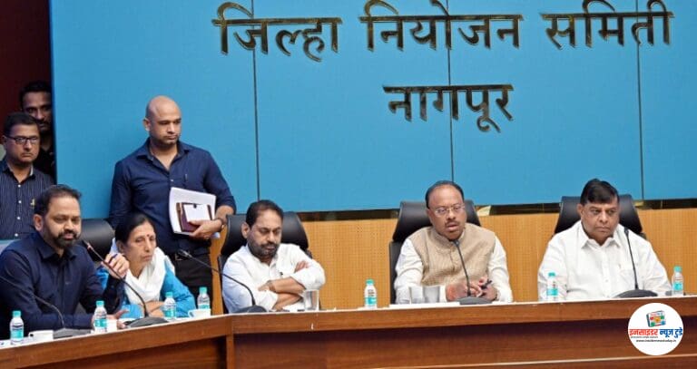 आवश्यक सुविधा परस्पर समन्वयातून पूर्ण करा – पालकमंत्री चंद्रशेखर बावनकुळे यांचे निर्देश