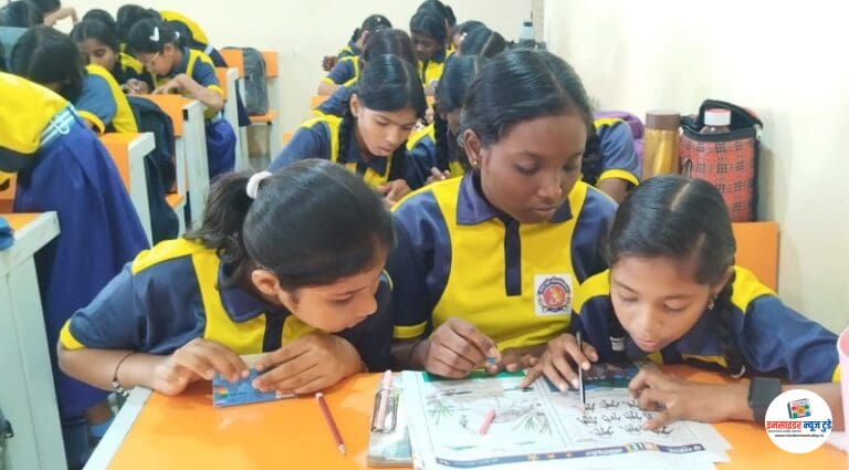 दप्तरविना शाळा उपक्रमात विद्यार्थ्यांचा उत्स्फूर्त सहभाग