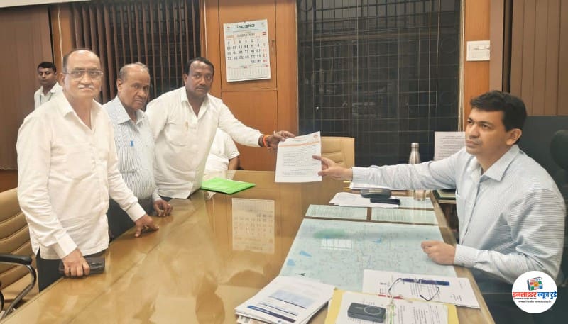 केबल इंटरनेट च्या संचालकावरील कायदेशीर कारवाई करण्याचे मनपा आयुक्तांना निवेदन केबल इंटरनेट च्या संचालकावरील कायदेशीर कारवाई करण्याचे मनपा आयुक्तांना निवेदन