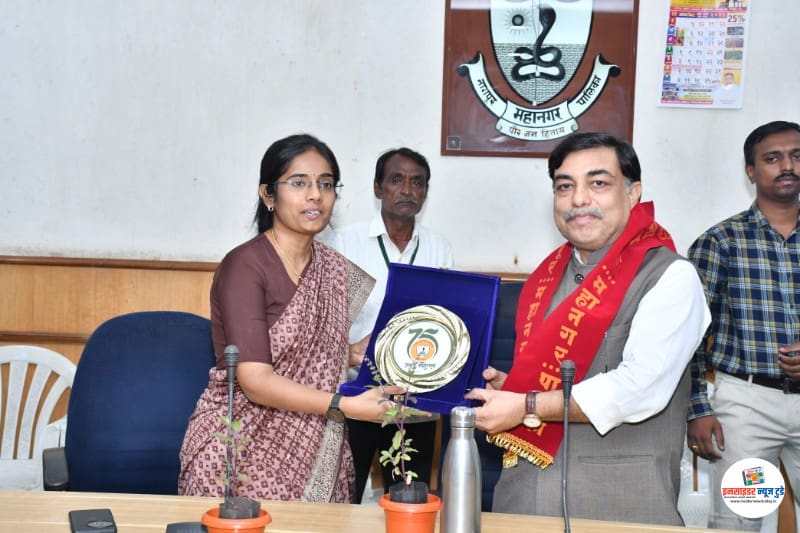 शासकीय कार्यालयात मराठी भाषेचा वापर अधिकाधिक व्हावा शासकीय कार्यालयात मराठी भाषेचा वापर अधिकाधिक व्हावा