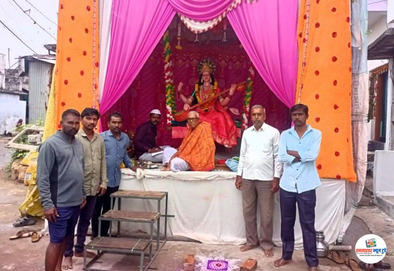 खेडी येथील शारदा उत्सव मंडळातर्फे आज विसर्जनाच्या कार्यक्रम खेडी येथील शारदा उत्सव मंडळातर्फे आज विसर्जनाच्या कार्यक्रम