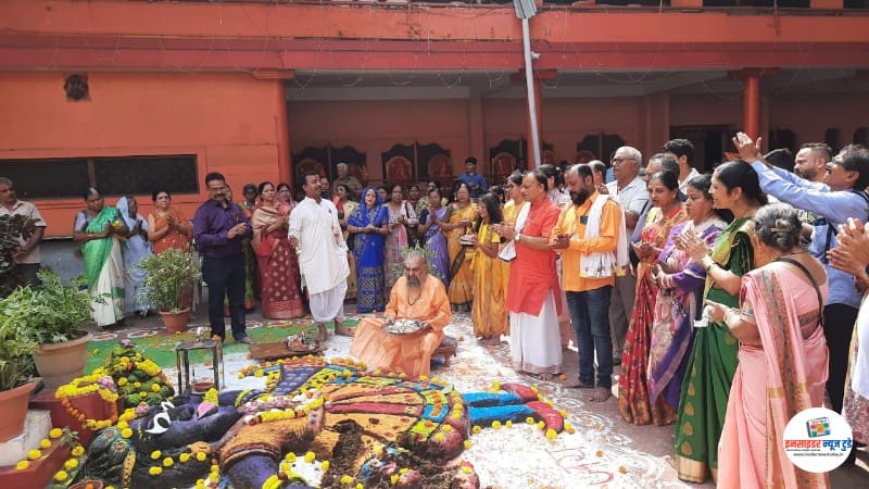 निर्मल प्रेम का प्रतीक है अन्नकूट महाप्रसाद निर्मल प्रेम का प्रतीक है अन्नकूट महाप्रसाद