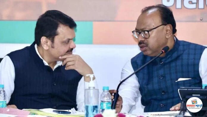 devendra-fadnavis-and-chandrashekhar-bawankule_copy_800x450