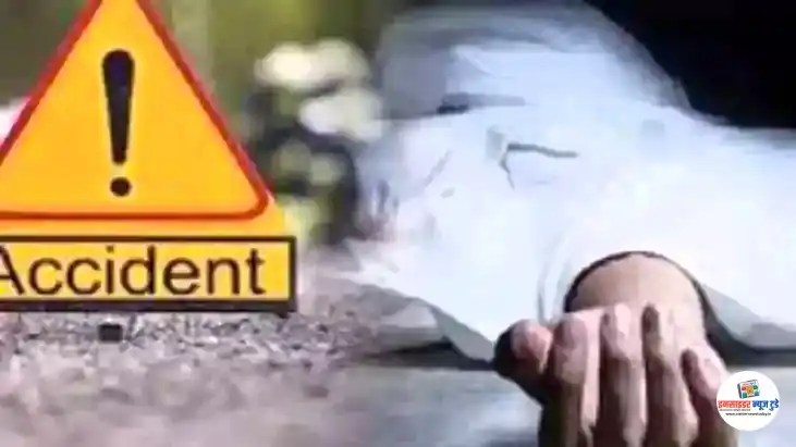 दो तेज रफ्तार बाइकों की आमने-सामने टक्कर दो तेज रफ्तार बाइकों की आमने-सामने टक्कर
