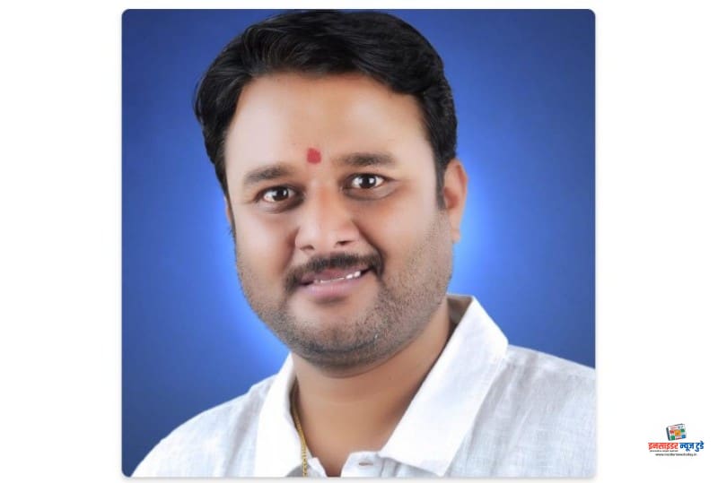 नगरसेवक नाही… जनसेवक योगेश उर्फ गोलु कर्णेवार यांना जनतेचा उत्स्फूर्त प्रतिसाद.. नगरसेवक नाही… जनसेवक योगेश उर्फ गोलु कर्णेवार यांना जनतेचा उत्स्फूर्त प्रतिसाद..