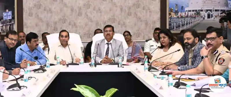 हिवाळी अधिवेशनाची तयारी अंतिम टप्प्यात,28 नोव्हेंबर पासून सचिवालयाचे कामकाज – डॉ. विलास आठवले हिवाळी अधिवेशनाची तयारी अंतिम टप्प्यात,28 नोव्हेंबर पासून सचिवालयाचे कामकाज – डॉ. विलास आठवले