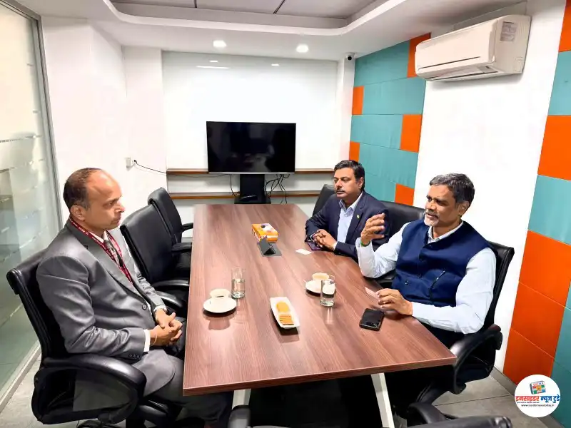 महाराष्ट्रात संरक्षण क्षेत्रात गुंतवणूक वाढवण्यासाठी सोसायटी ऑफ इंडियन डिफेन्स मॅन्युफॅक्चरर्सशी सकारात्मक चर्चा – निवासी आयुक्त (गुंतवणूक) सुशील गायकवाड महाराष्ट्रात संरक्षण क्षेत्रात गुंतवणूक वाढवण्यासाठी सोसायटी ऑफ इंडियन डिफेन्स मॅन्युफॅक्चरर्सशी सकारात्मक चर्चा – निवासी आयुक्त (गुंतवणूक) सुशील गायकवाड