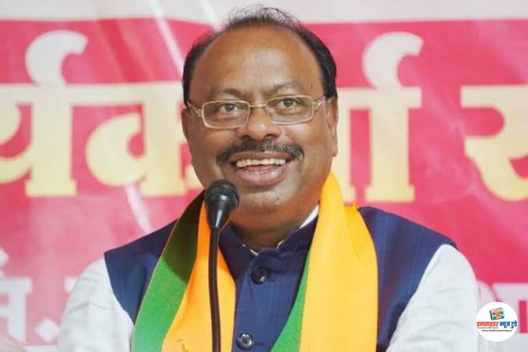 अपनी पार्टी की स्थिति पर ध्यान देना चाहिए
