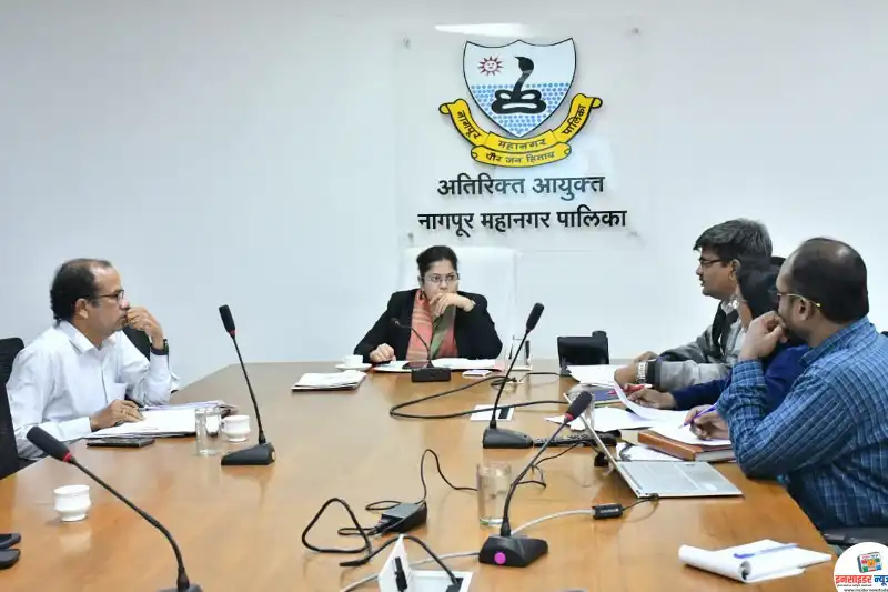 नियमित लसीकरणापासून माता व बालक वंचित राहू नये नियमित लसीकरणापासून माता व बालक वंचित राहू नये