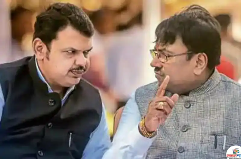 बीजेपी की अंदरूनी बेचैनी या रणनीतिक संतुलन? मुनगंटीवार–फडणवीस मुलाकात पर सियासी हलचल बीजेपी की अंदरूनी बेचैनी या रणनीतिक संतुलन? मुनगंटीवार–फडणवीस मुलाकात पर सियासी हलचल