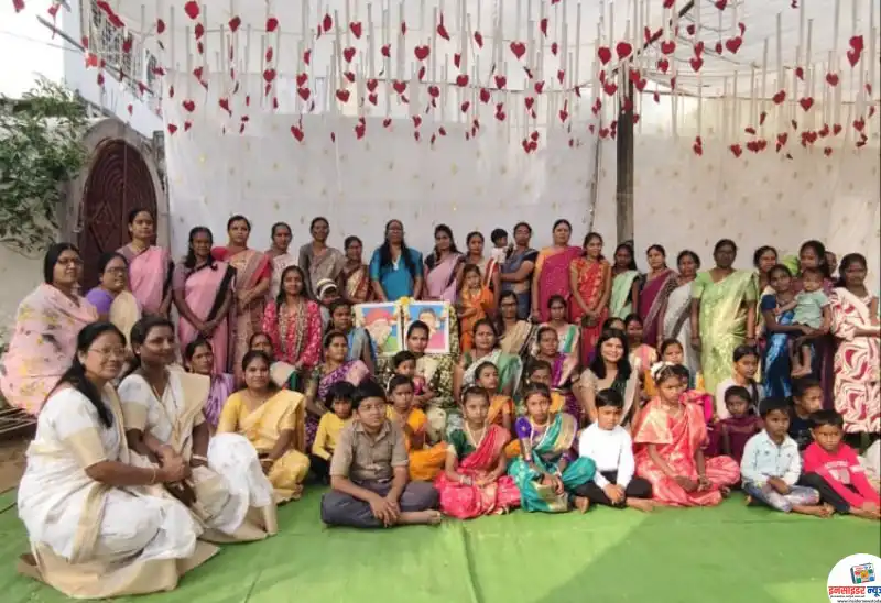 भंडाऱ्याच्या नेहरू वार्डात क्रांतीज्योती सावित्रीबाई फुले जयंती उत्साहात साजरी; शिक्षणाचा वसा पुढे नेण्याचा मान्यवरांचा निर्धार भंडाऱ्याच्या नेहरू वार्डात क्रांतीज्योती सावित्रीबाई फुले जयंती उत्साहात साजरी; शिक्षणाचा वसा पुढे नेण्याचा मान्यवरांचा निर्धार