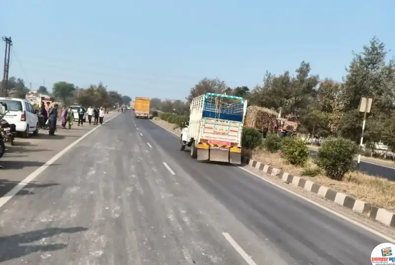 भंडारा-नागपूर महामार्गावर भीषण अपघात; भरधाव पिकअप दुभाजकाला धडकली, १९ महिला मजूर जखमी भंडारा-नागपूर महामार्गावर भीषण अपघात; भरधाव पिकअप दुभाजकाला धडकली, १९ महिला मजूर जखमी