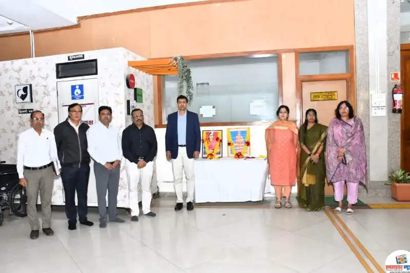 मनपातर्फे माँ साहेब जिजाऊ, स्वामी विवेकानंद यांना विनम्र अभिवादन मनपातर्फे माँ साहेब जिजाऊ, स्वामी विवेकानंद यांना विनम्र अभिवादन