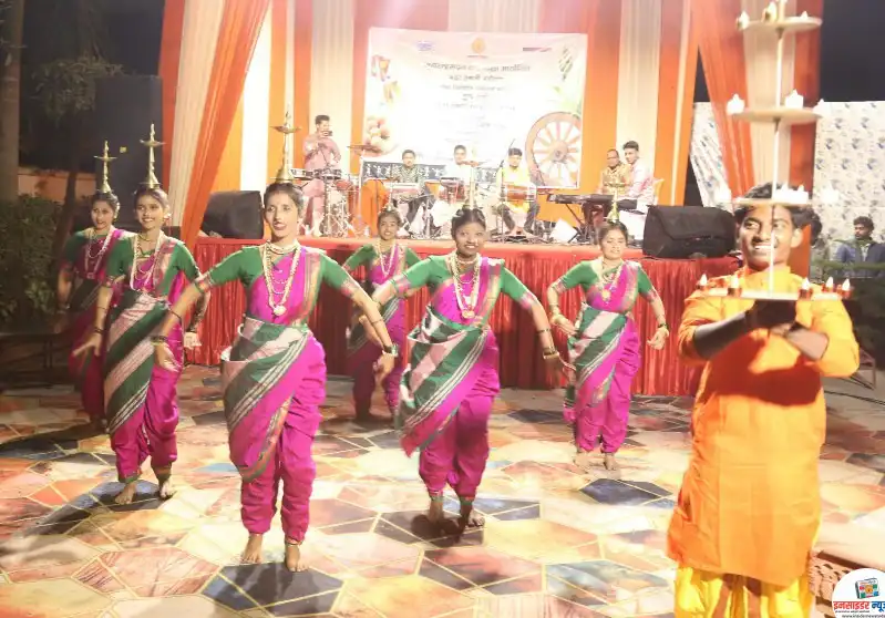 दिल्लीत महाराष्ट्र लोकसंस्कृतीचा जागर दिल्लीत महाराष्ट्र लोकसंस्कृतीचा जागर