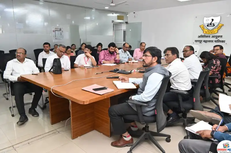 नियमित लसीकरणापासून माता व बालक वंचित राहू नये नियमित लसीकरणापासून माता व बालक वंचित राहू नये