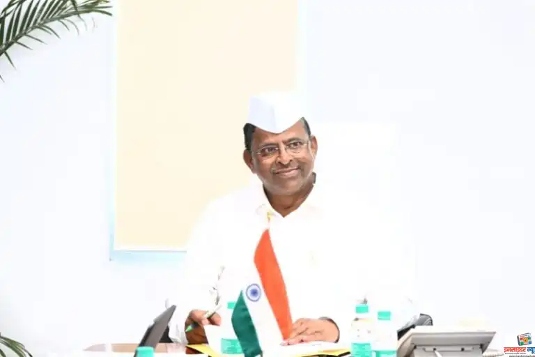 हाफकीन जीव-औषध निर्माण महामंडळाच्या त्रिगुणी लस निर्मिती प्रयोगशाळेच्या आधुनिकीकरणासाठी निधी उपलब्ध करून देणार – मंत्री नरहरी झिरवाळ