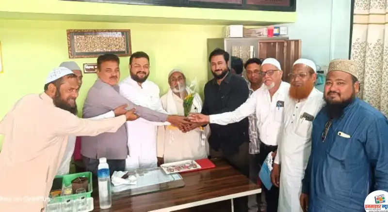 जामा मस्जिद व सौदागर मोहल्ला मस्जिद ट्रस्टतर्फे सत्कार सोहळा उत्साहात पार पडला जामा मस्जिद व सौदागर मोहल्ला मस्जिद ट्रस्टतर्फे सत्कार सोहळा उत्साहात पार पडला