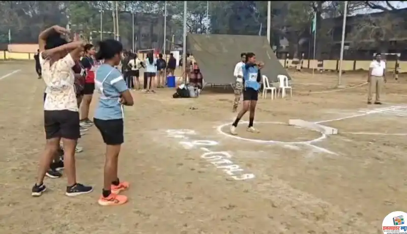 भंडारा पोलीस भरतीची मैदानी चाचणी उत्साहात पूर्ण; १९४१ उमेदवारांची लेखी परीक्षेच्या दिशेने झेप भंडारा पोलीस भरतीची मैदानी चाचणी उत्साहात पूर्ण; १९४१ उमेदवारांची लेखी परीक्षेच्या दिशेने झेप