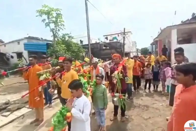 महाशिवरात्रीनिमित्त निसतखेडा येथे भोलेनाथ बाबा तांडव यात्रेचा गजर महाशिवरात्रीनिमित्त निसतखेडा येथे भोलेनाथ बाबा तांडव यात्रेचा गजर