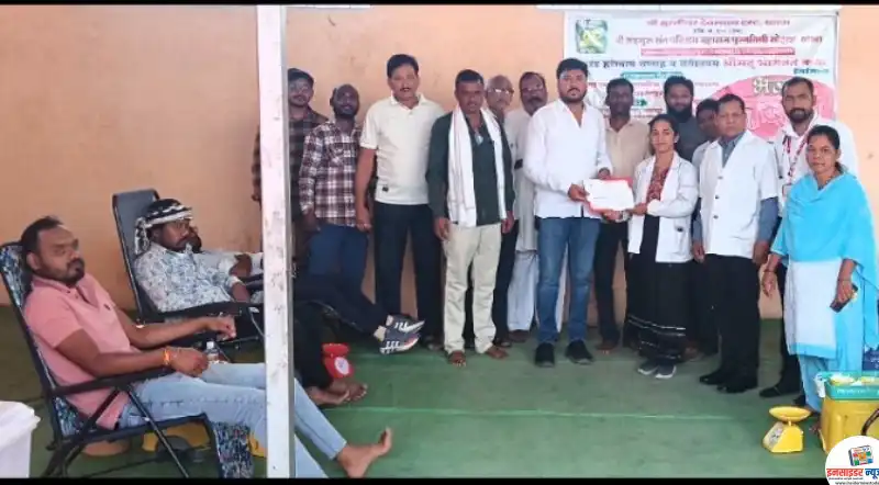 ‘संकल्प नवा, ध्यास नवा, प्रत्येक घरी एक तरी रक्तदाता हवा’, रक्तदान शिबिराला उत्तम प्रतिसाद ‘संकल्प नवा, ध्यास नवा, प्रत्येक घरी एक तरी रक्तदाता हवा’, रक्तदान शिबिराला उत्तम प्रतिसाद